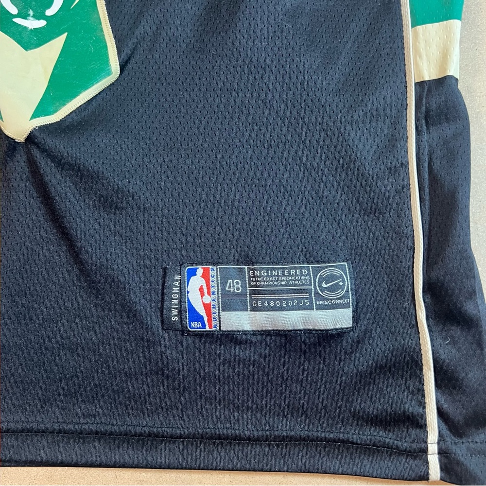 Milwaukee Bucks Giannis Antetokounmpo #34 Nike Swingman Jersey‎ – Men’s 48 - Picture 6 of 7